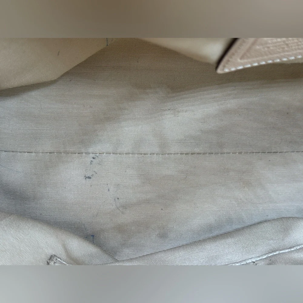 Coach Taylor Tote in Crossgrain Leather – Nude/Beige - Picture 11 of 13